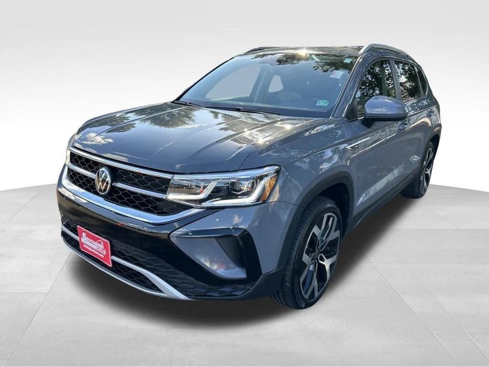 2022 Volkswagen Taos - Image 2 of 12