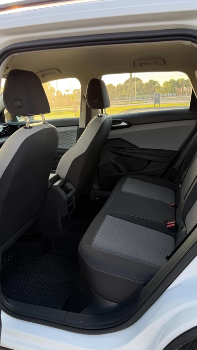 2022 Volkswagen Taos - Image 15 of 15