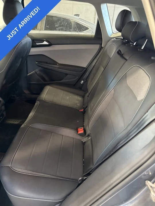 2022 Volkswagen Taos - Image 5 of 6