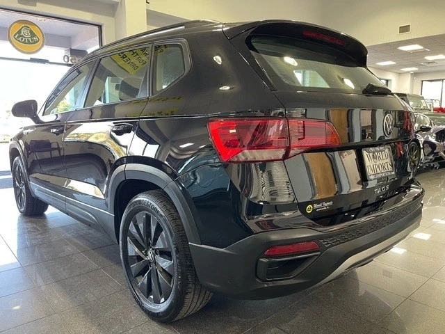 2022 Volkswagen Taos - Image 3 of 12