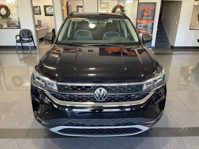 2022 Volkswagen Taos - Image 9 of 12