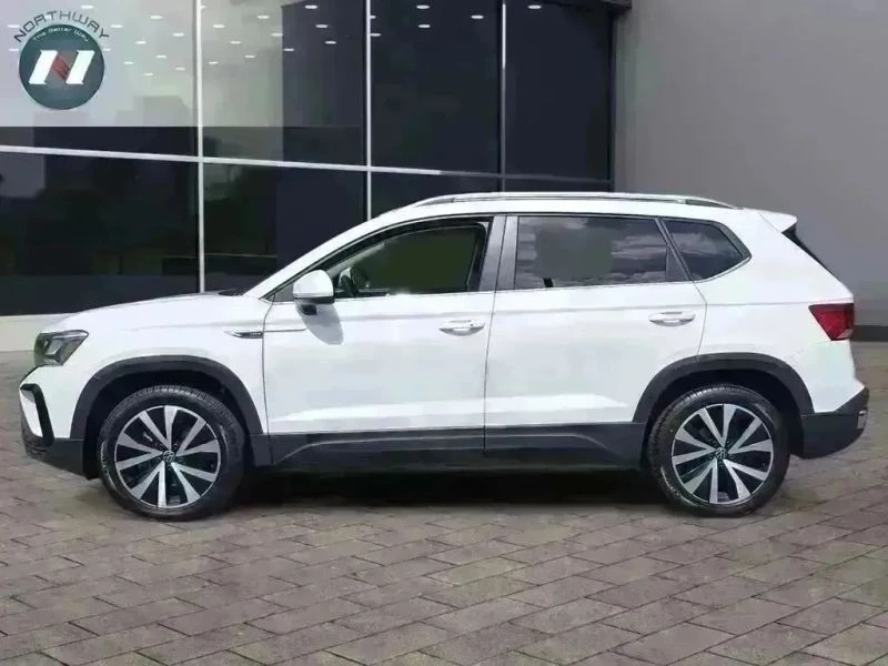 2022 Volkswagen Taos - Image 2 of 12