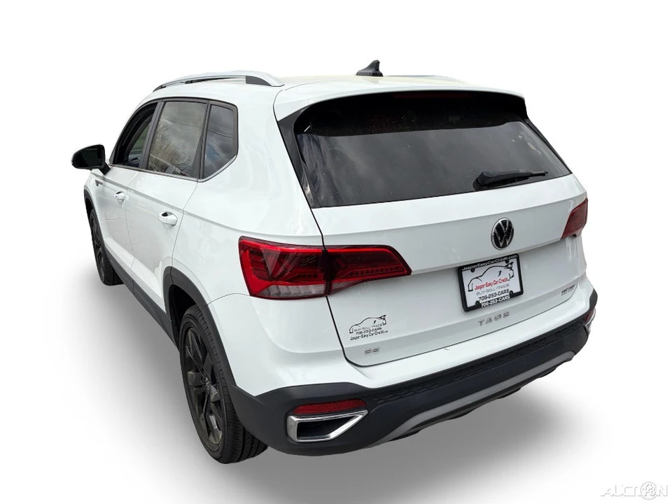 2022 Volkswagen Taos - Image 2 of 12