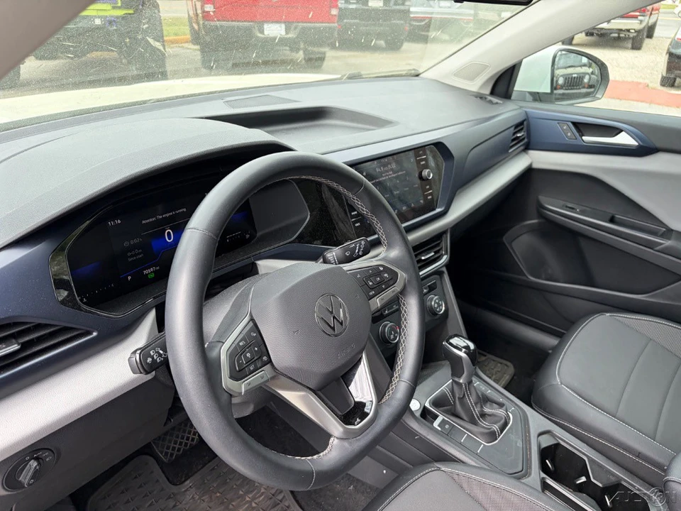 2022 Volkswagen Taos - Image 10 of 12
