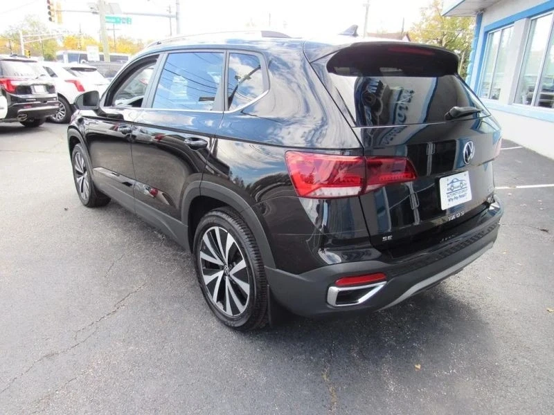 2022 Volkswagen Taos - Image 5 of 12
