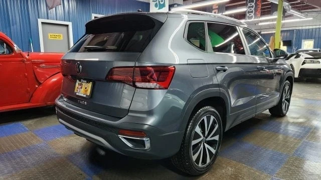 2022 Volkswagen Taos - Image 3 of 12