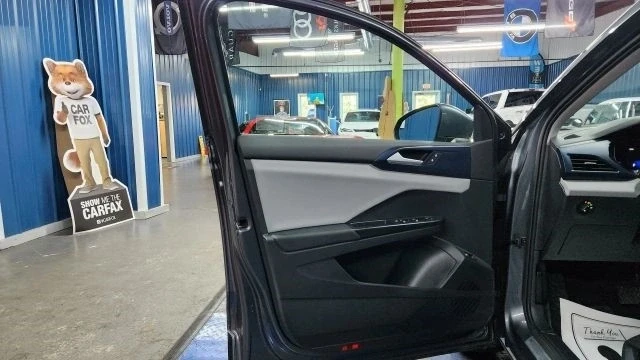 2022 Volkswagen Taos - Image 6 of 12