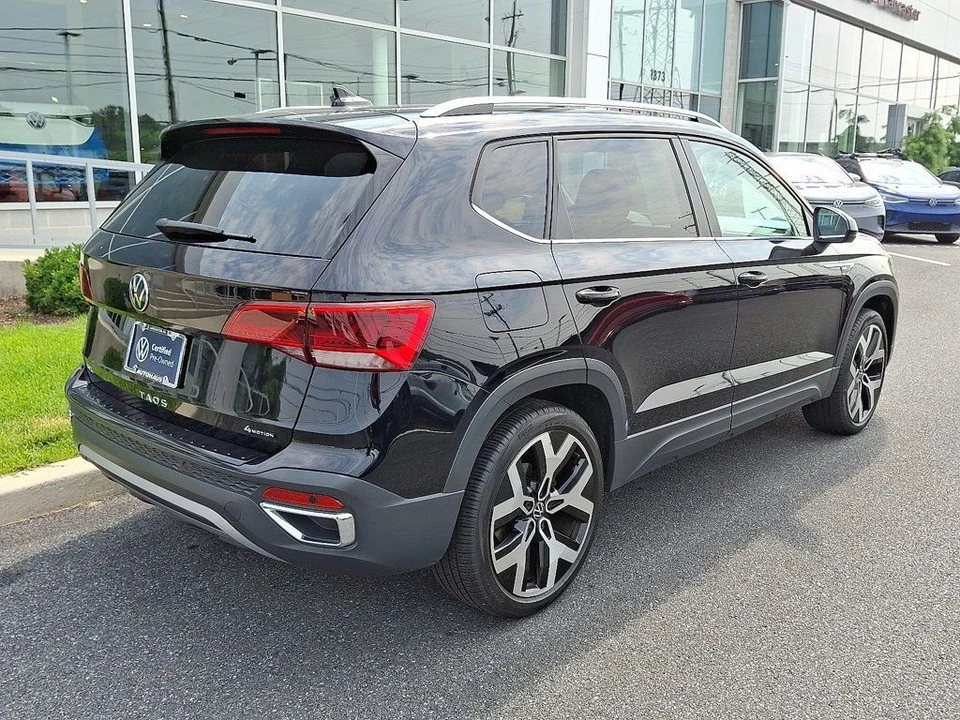 2022 Volkswagen Taos - Image 6 of 12