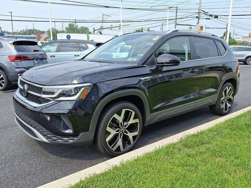 2022 Volkswagen Taos - Image 3 of 12