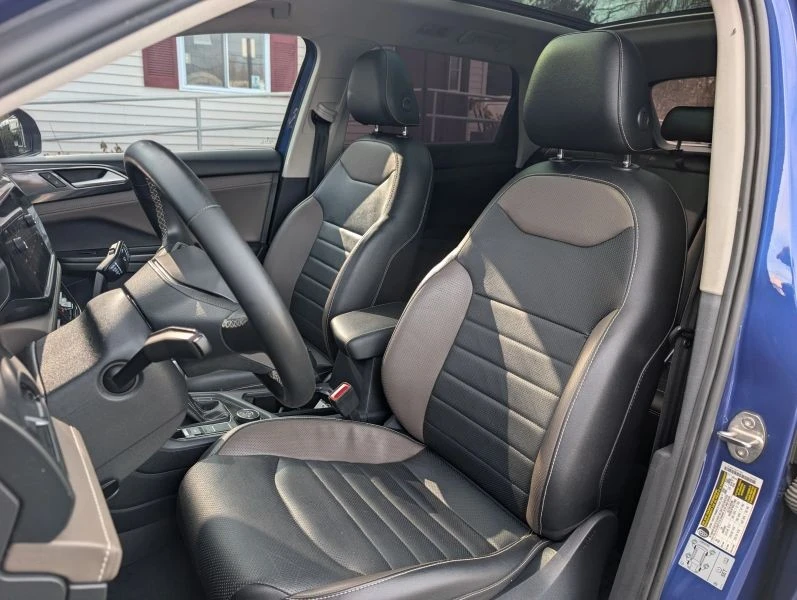 2022 Volkswagen Taos - Image 9 of 12