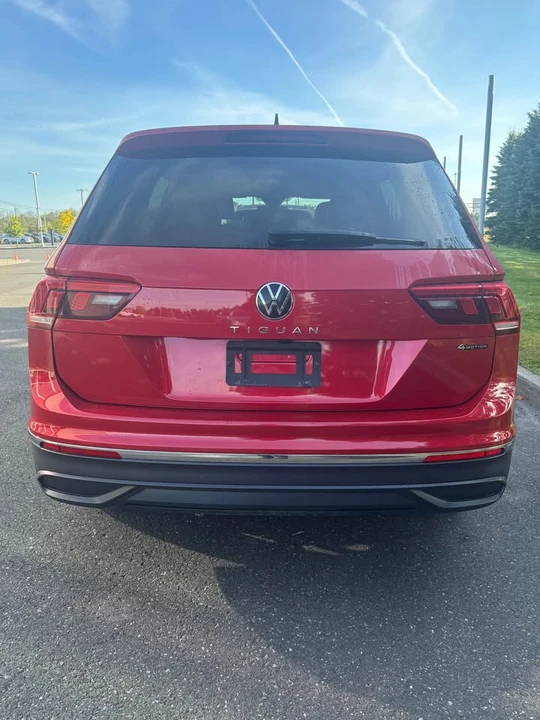 2022 Volkswagen Tiguan - Image 4 of 8