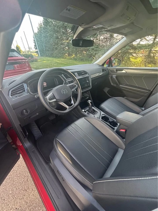 2022 Volkswagen Tiguan - Image 7 of 8