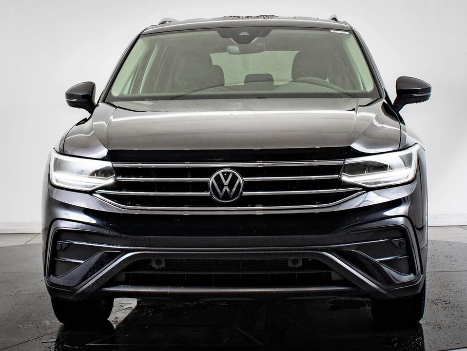 2022 Volkswagen Tiguan - Image 2 of 21