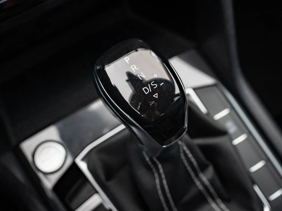 2022 Volkswagen Tiguan - Image 20 of 21