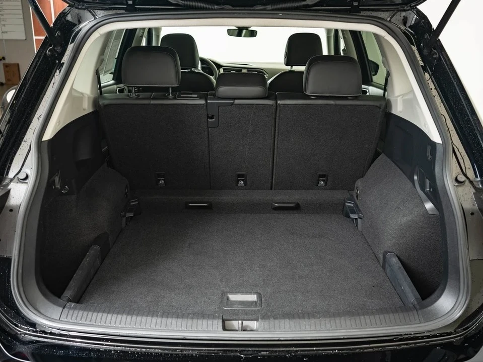 2022 Volkswagen Tiguan - Image 16 of 21