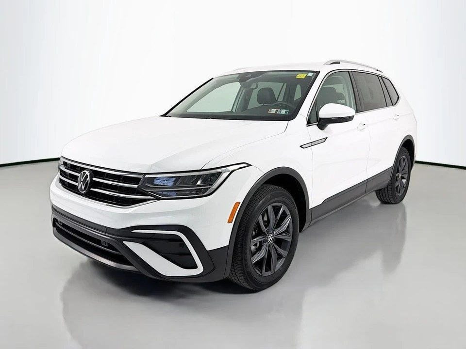 2022 Volkswagen Tiguan - Image 3 of 12