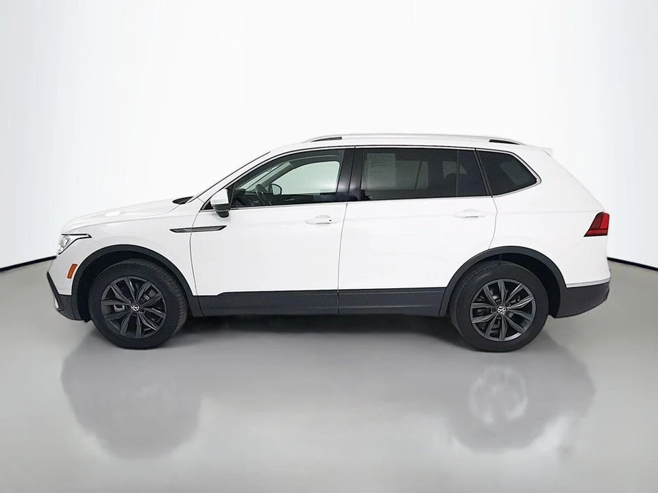 2022 Volkswagen Tiguan - Image 4 of 12