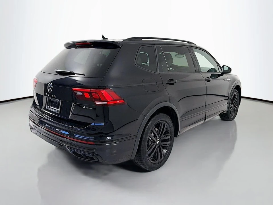 2022 Volkswagen Tiguan - Image 7 of 12