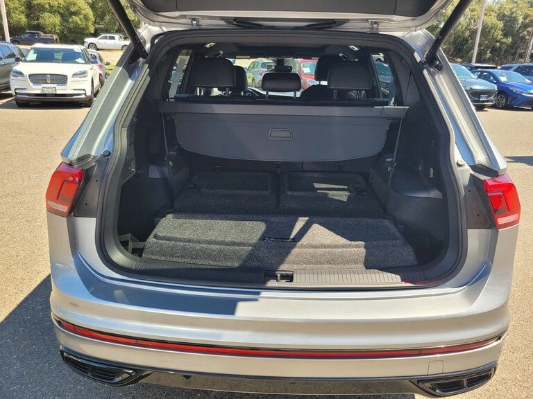 2022 Volkswagen Tiguan - Image 12 of 16