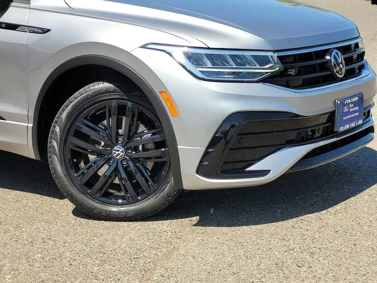 2022 Volkswagen Tiguan - Image 4 of 16