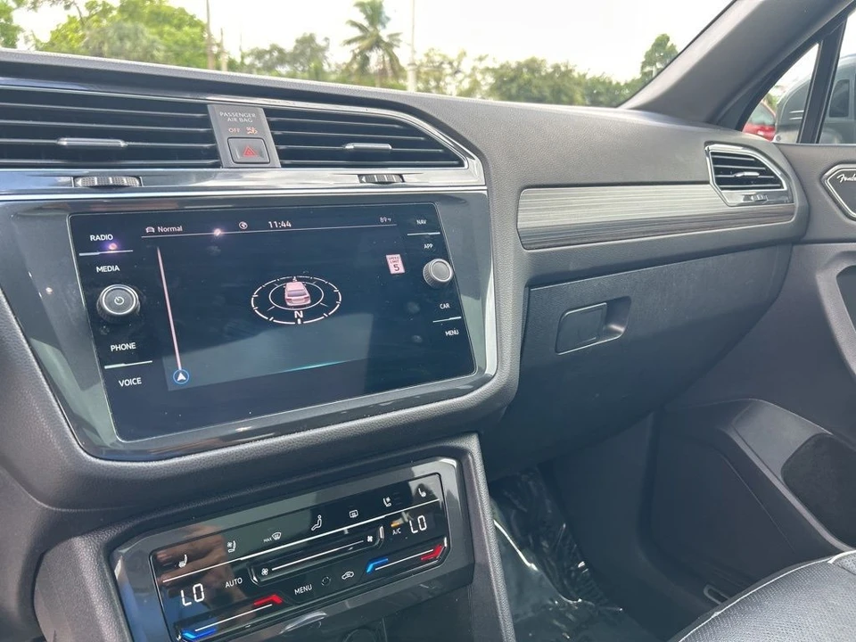 2022 Volkswagen Tiguan - Image 12 of 12