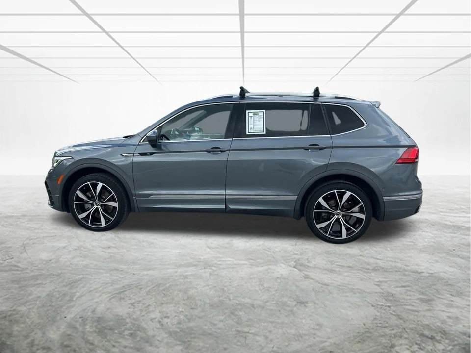 2022 Volkswagen Tiguan - Image 8 of 12