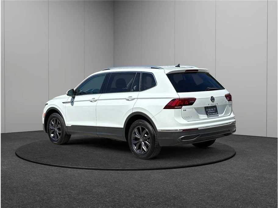 2022 Volkswagen Tiguan - Image 7 of 12