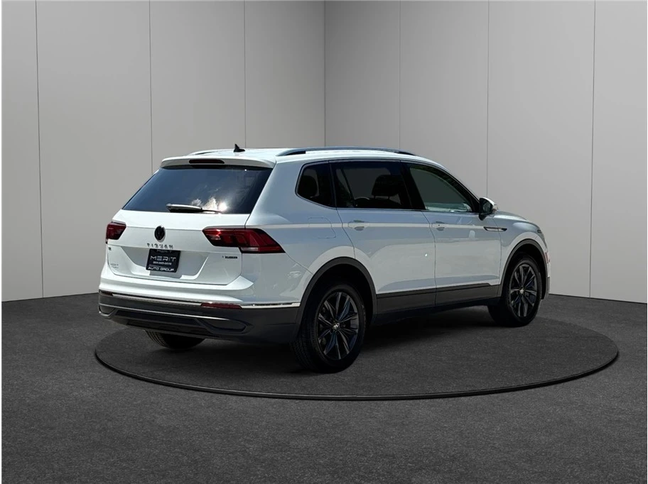 2022 Volkswagen Tiguan - Image 9 of 12
