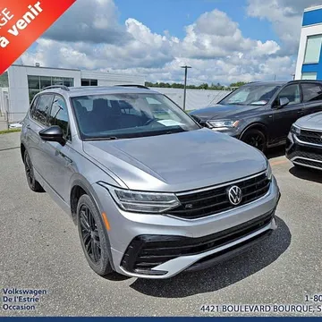 2022 Volkswagen Tiguan Comfortline-R Black
