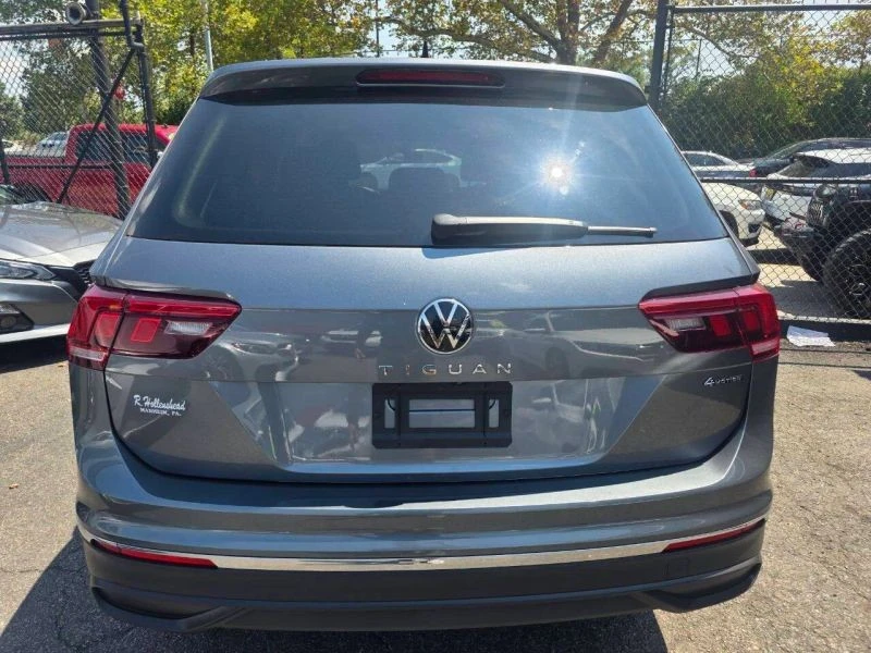 2022 Volkswagen Tiguan - Image 5 of 12