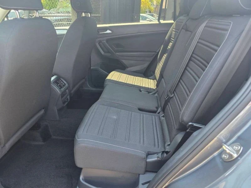 2022 Volkswagen Tiguan - Image 11 of 12