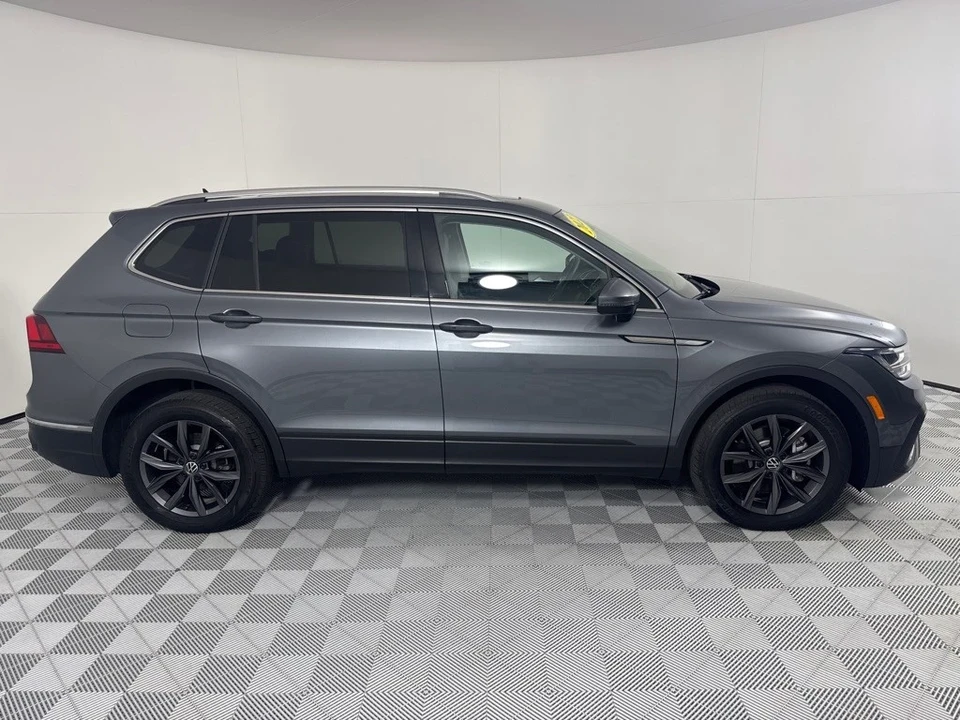 2022 Volkswagen Tiguan - Image 4 of 12