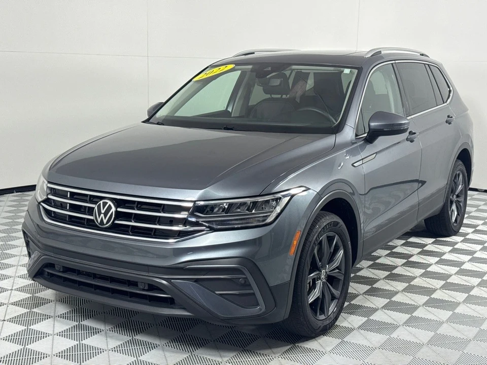 2022 Volkswagen Tiguan - Image 7 of 12
