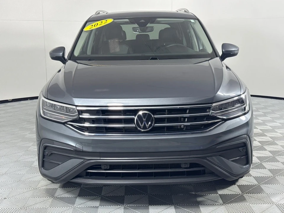 2022 Volkswagen Tiguan - Image 8 of 12