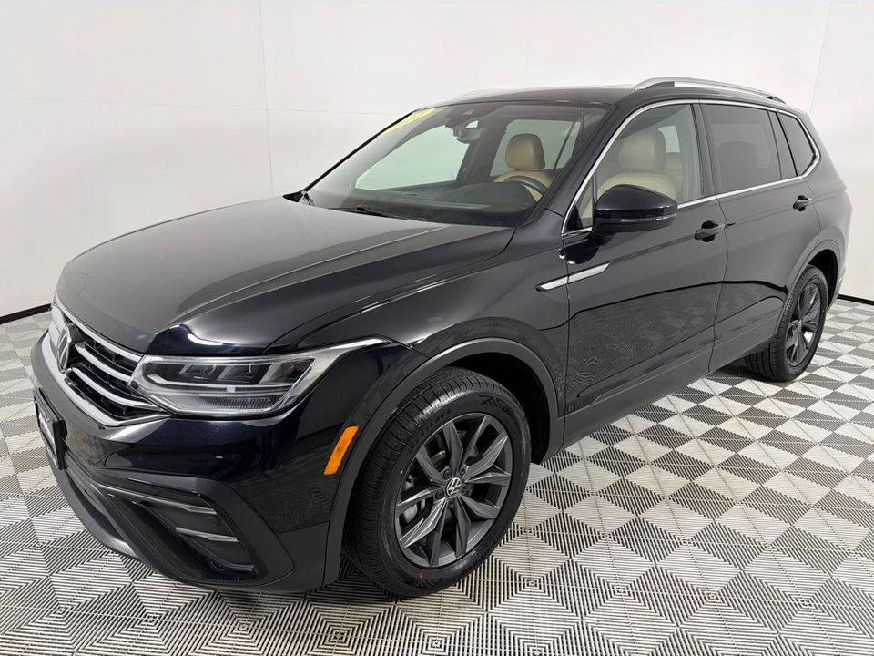 2022 Volkswagen Tiguan - Image 9 of 12