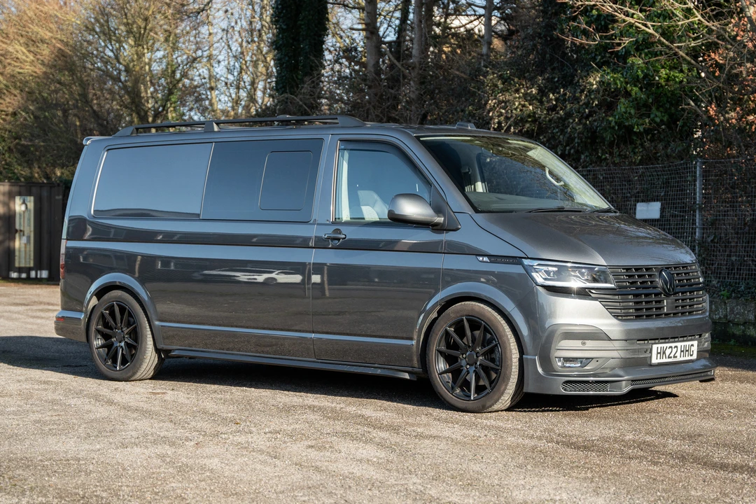 2022 Volkswagen EuroVan - Image 2 of 31