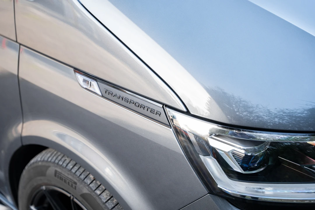 2022 Volkswagen EuroVan - Image 25 of 31