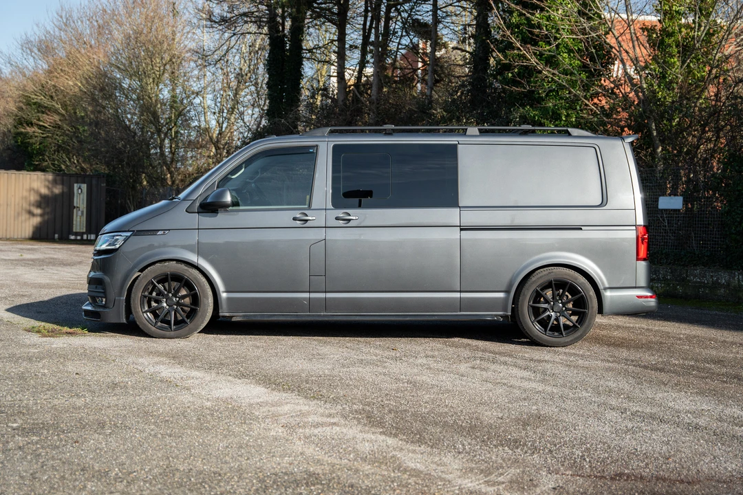 2022 Volkswagen EuroVan - Image 13 of 31