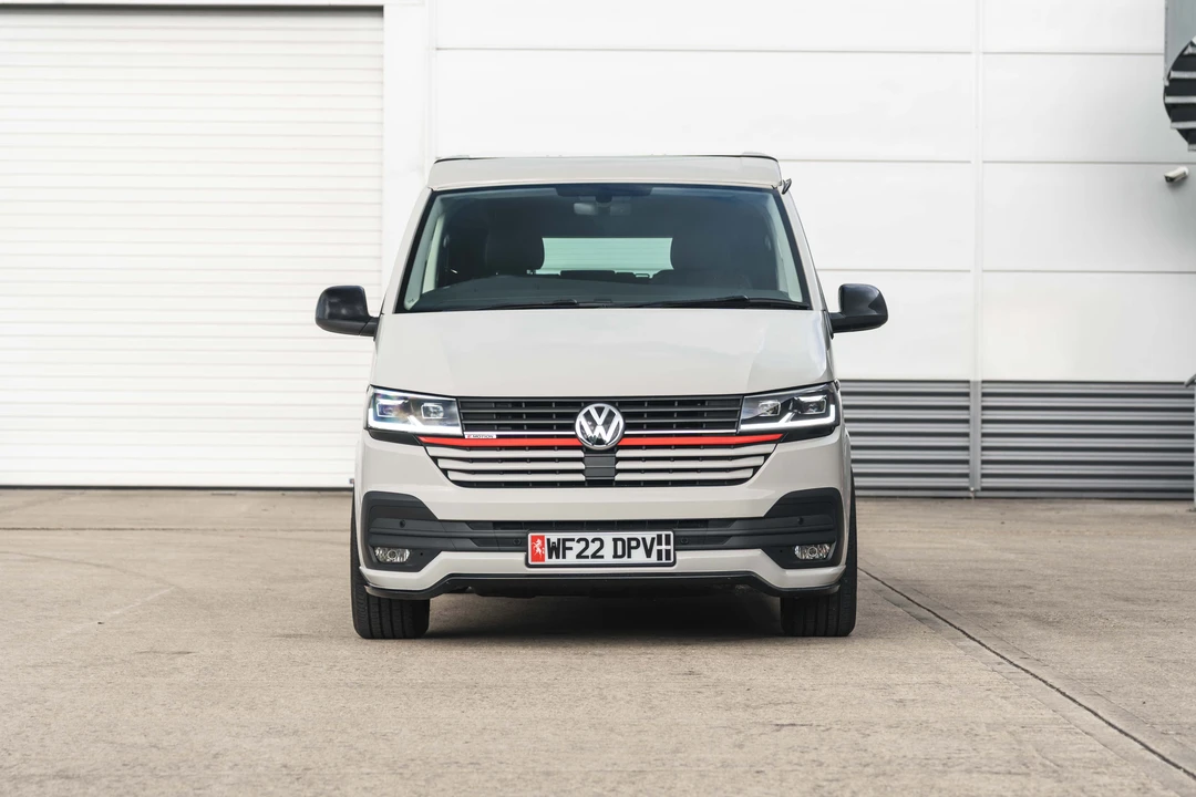 2022 Volkswagen EuroVan - Image 2 of 31