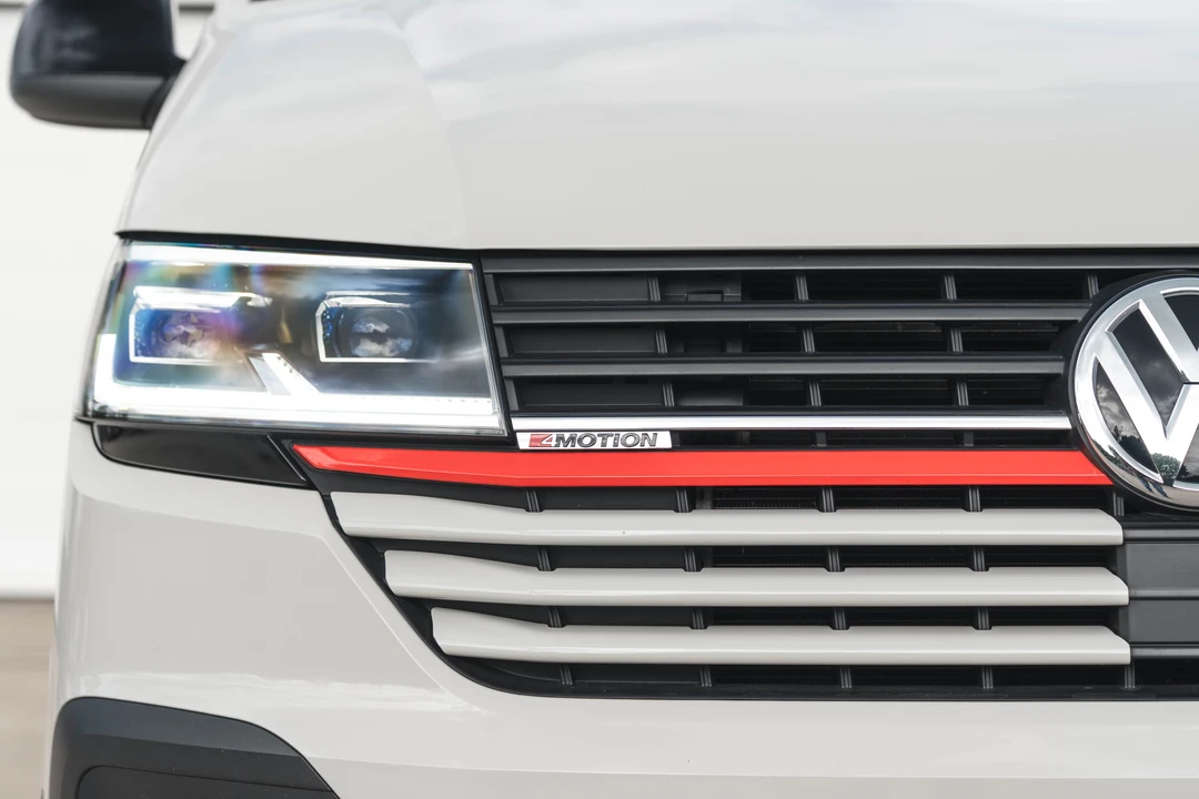 2022 Volkswagen EuroVan - Image 17 of 31