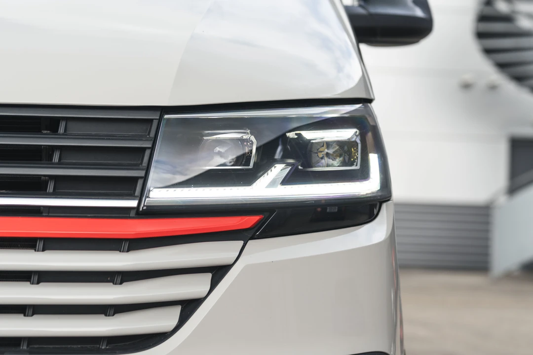 2022 Volkswagen EuroVan - Image 18 of 31