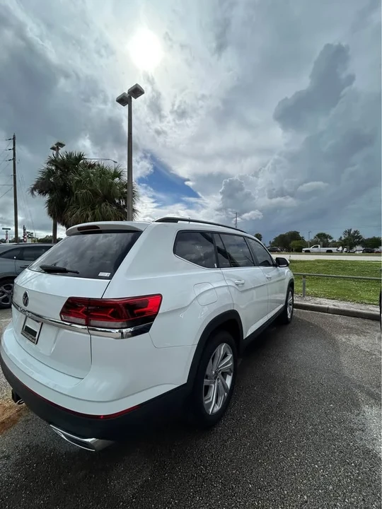 2022 Volkswagen Atlas - Image 3 of 4