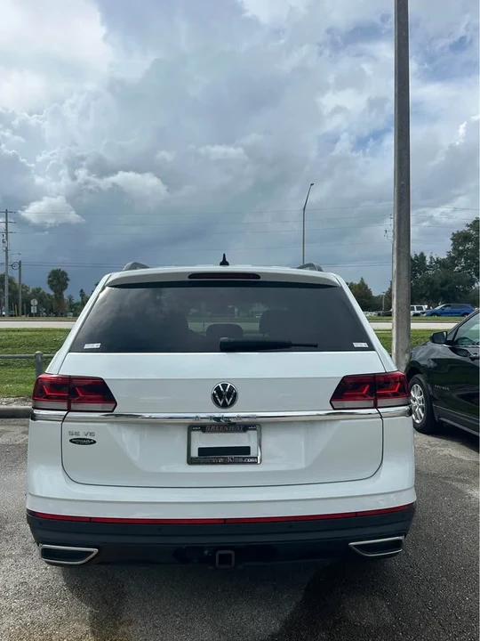 2022 Volkswagen Atlas - Image 2 of 4