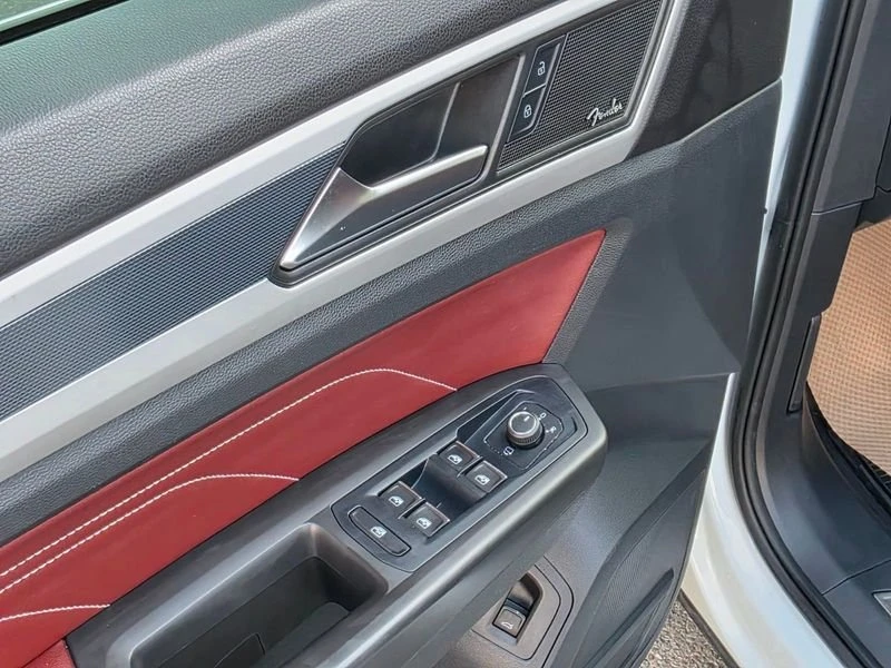 2022 Volkswagen Atlas - Image 10 of 19