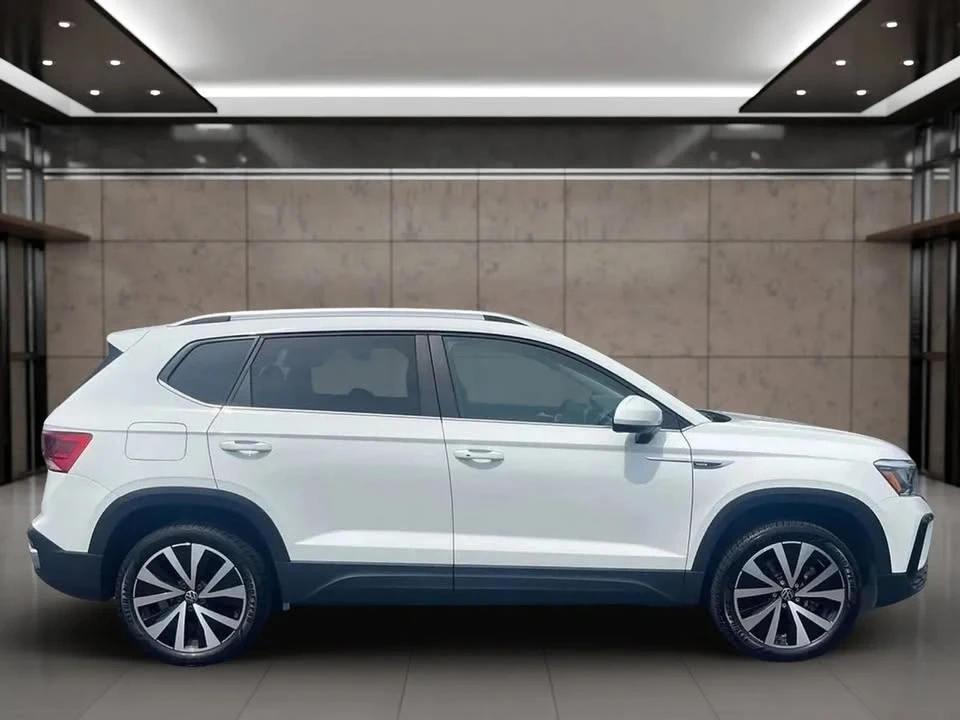 2022 Volkswagen Taos - Image 6 of 18