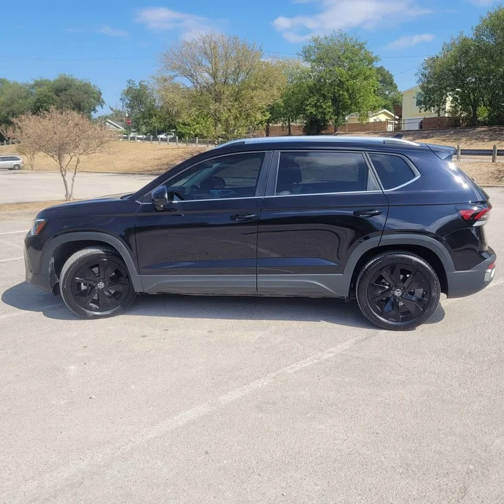 2022 Volkswagen Tiguan - Image 18 of 20