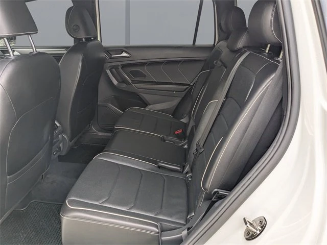 2022 Volkswagen Tiguan - Image 7 of 13