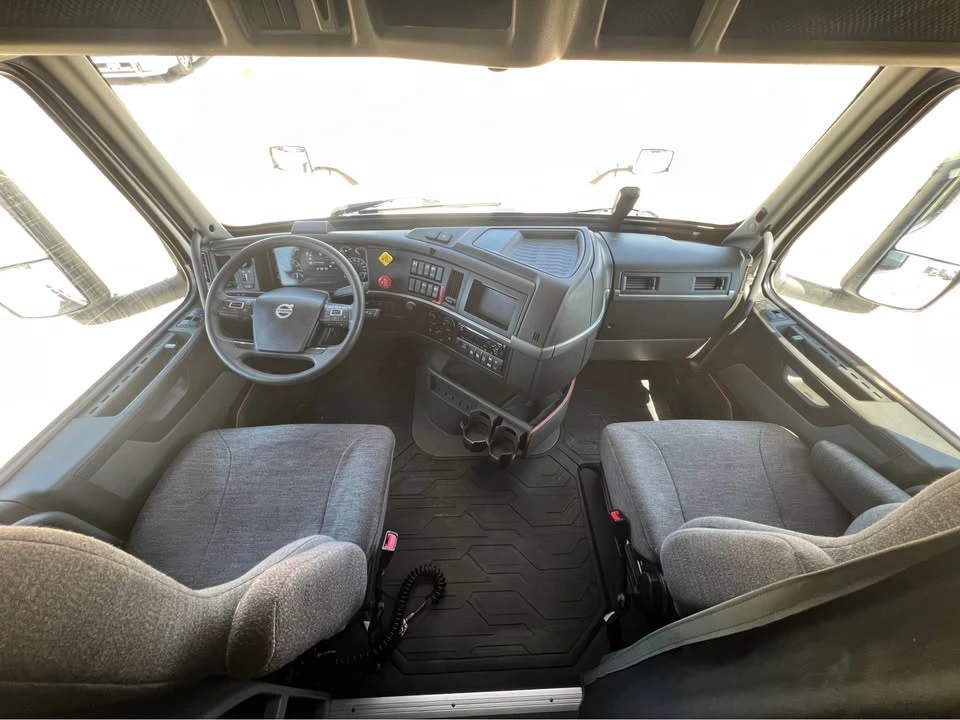 2022 Volvo V90 - Image 13 of 15