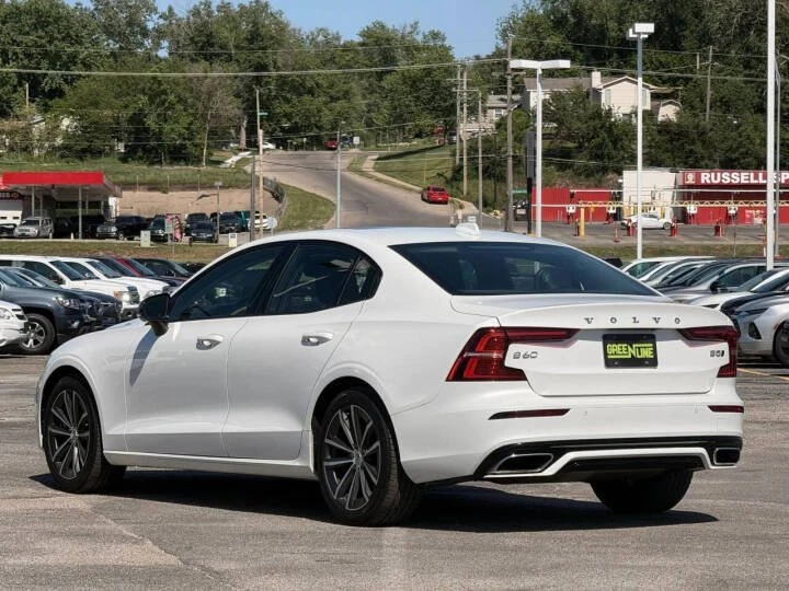 2022 Volvo S60 3rd Gen - Image 4 of 11