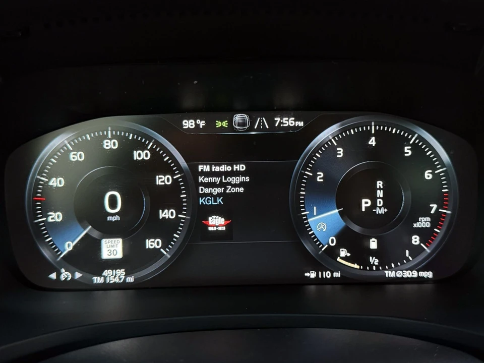 2022 Volvo S60 3rd Gen - Image 9 of 12